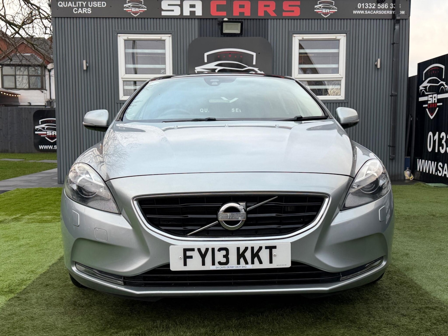 Used Volvo V40 for sale - 77268074: Photo 4