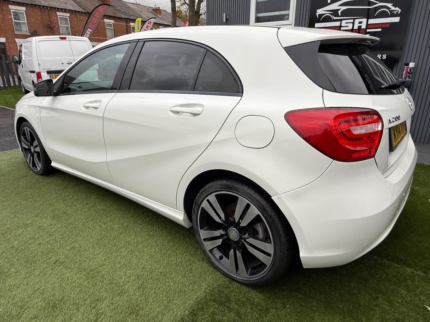 Used Mercedes-Benz A-Class 2014 for sale - 76522285: Photo 11
