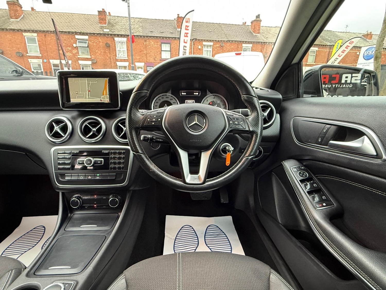 Used Mercedes-Benz A-Class 2014 for sale - 76522285: Photo 40
