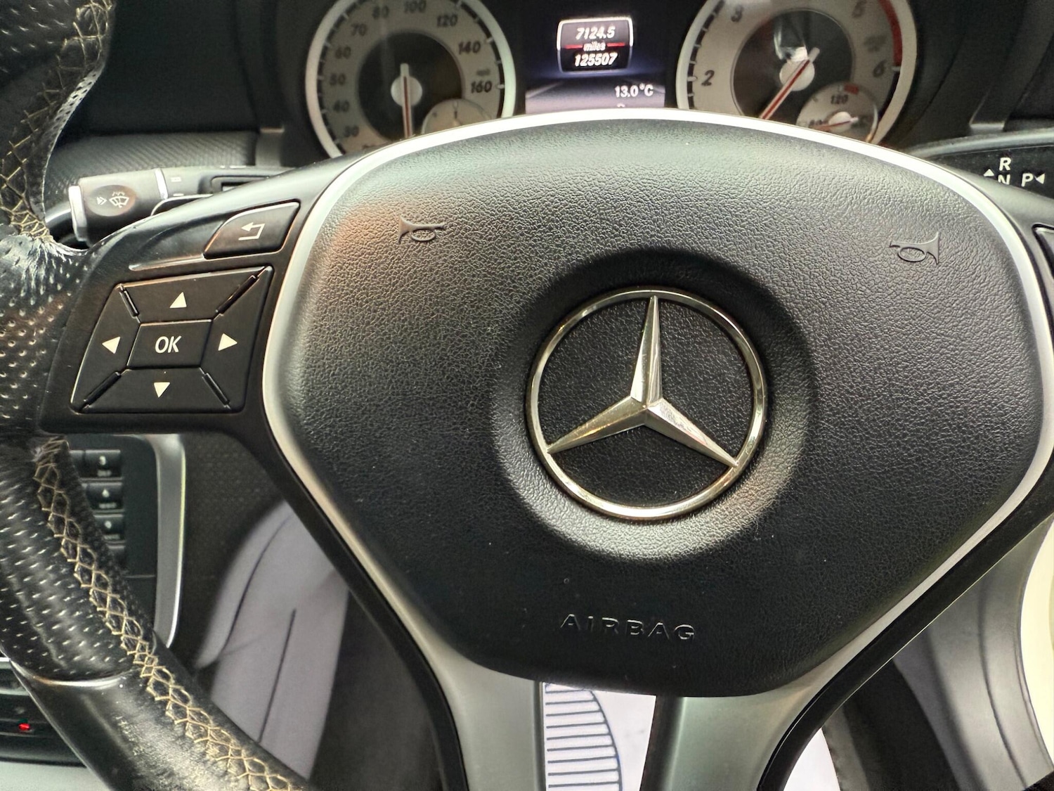 Used Mercedes-Benz A-Class 2014 for sale - 76522285: Photo 44