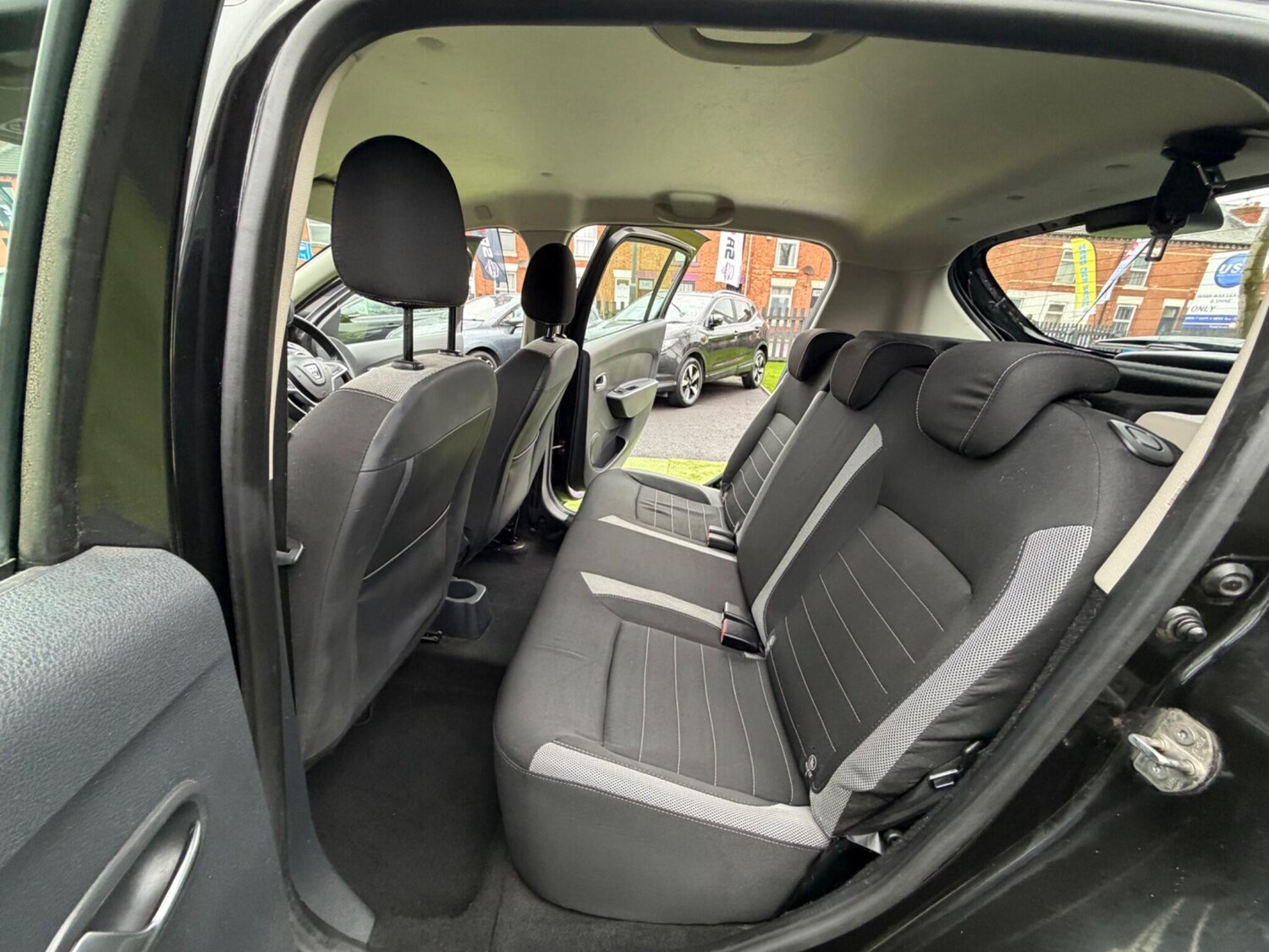 Used Dacia Sandero Stepway for sale - 77496823: Photo 31