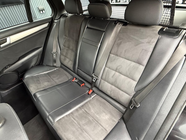 Used Mercedes-Benz C-Class 2014 for sale - 75677949: Photo 28
