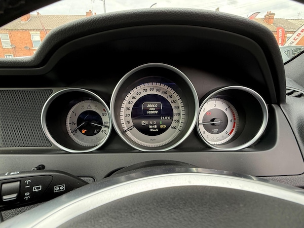 Used Mercedes-Benz C-Class 2014 for sale - 75677949: Photo 43