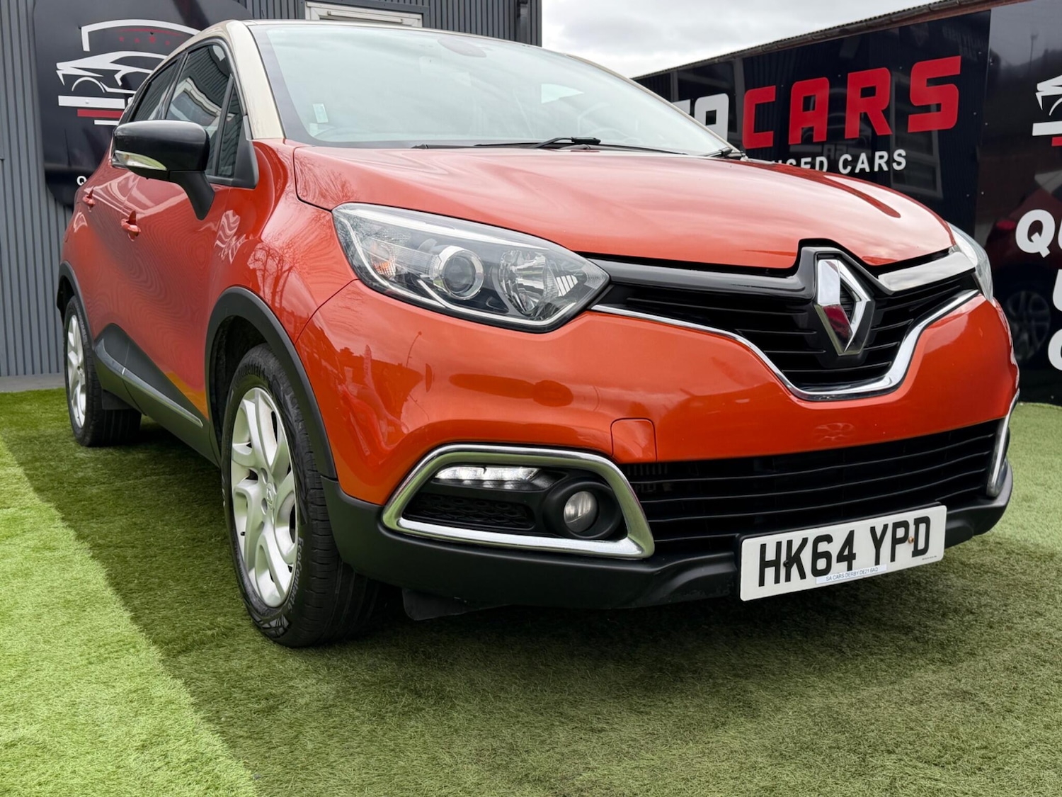 Used Renault Captur for sale - 77898452: Photo 11