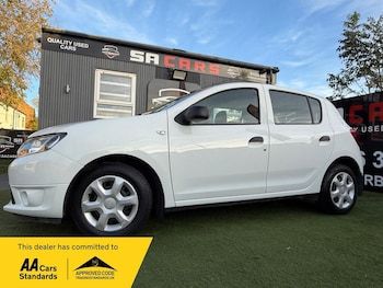 Used Dacia Sandero 2016 for sale - 76446562: Photo