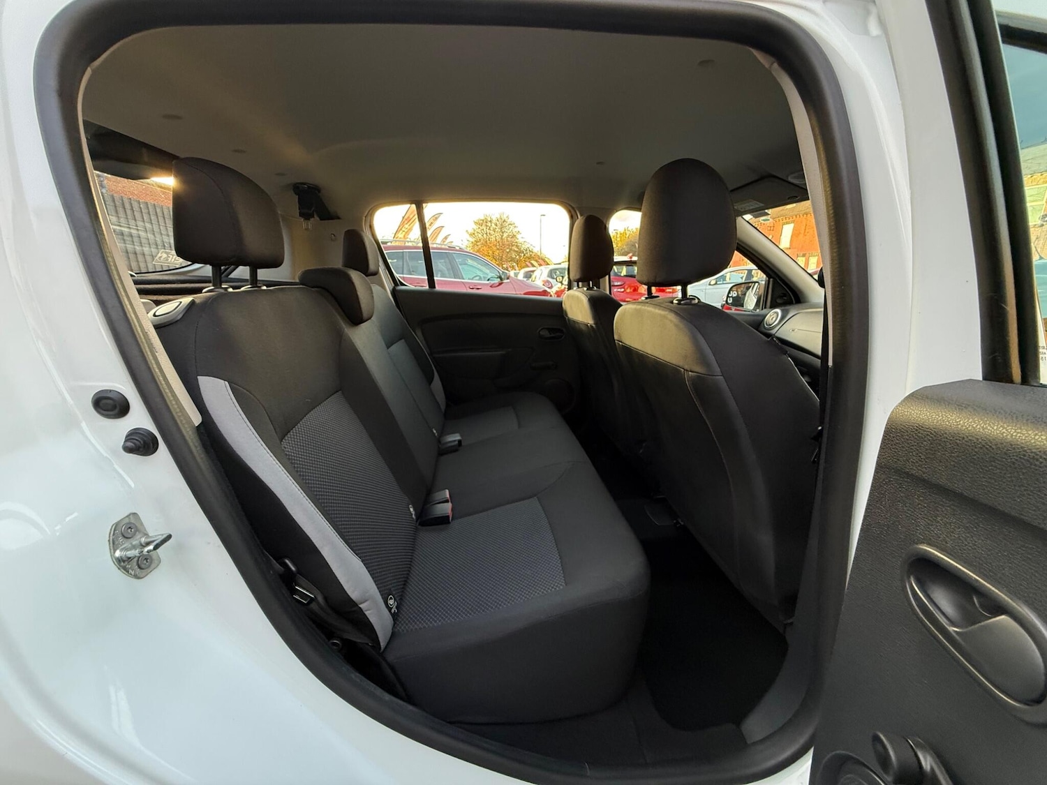 Used Dacia Sandero 2016 for sale - 76446562: Photo 35