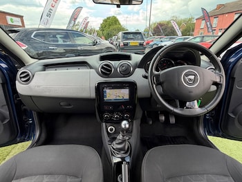 Used Dacia Duster 2016 for sale - 78504932: Photo