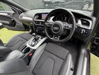 Used Audi A4 2014 for sale - 79116686: Photo