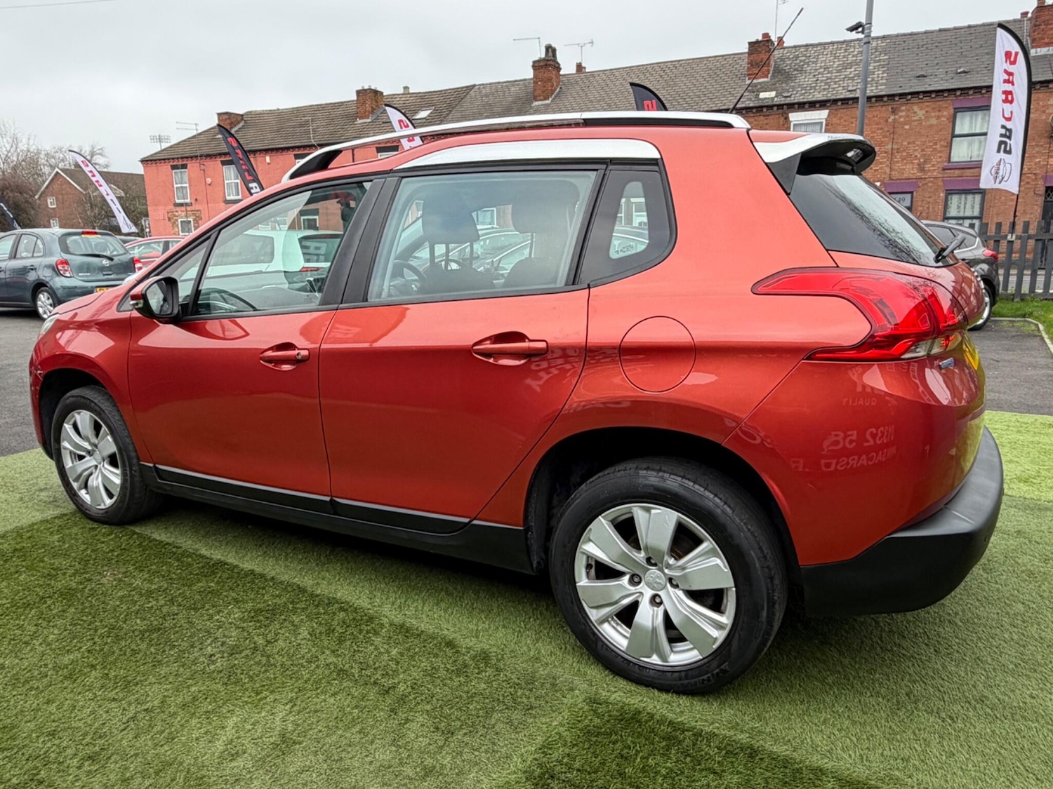 Used Peugeot 2008 2015 for sale - 77982629: Photo 14
