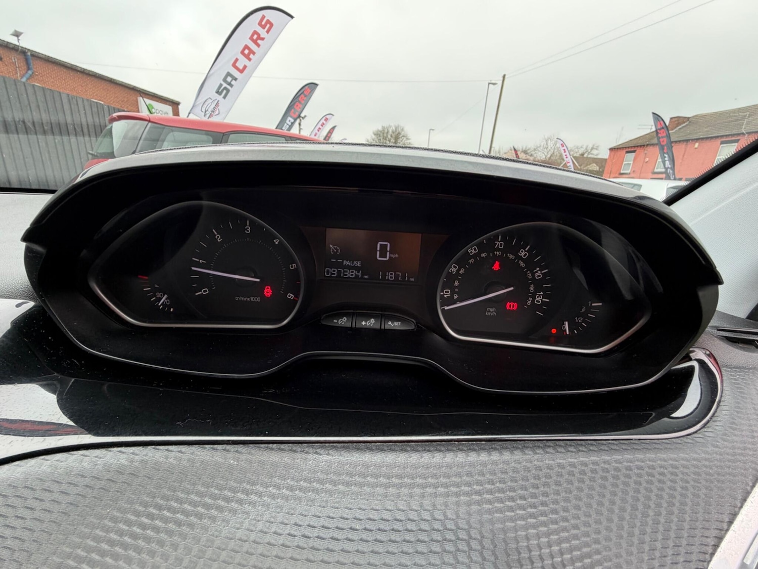 Used Peugeot 2008 2015 for sale - 77982629: Photo 19