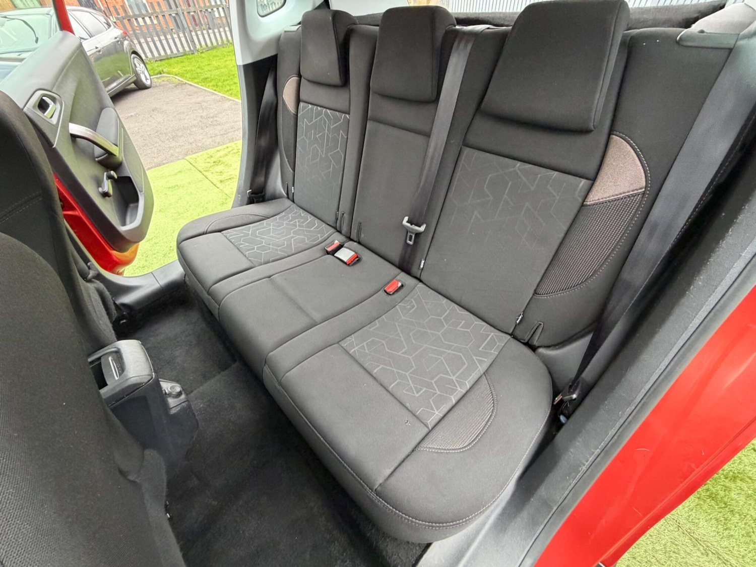 Used Peugeot 2008 2015 for sale - 77982629: Photo 33