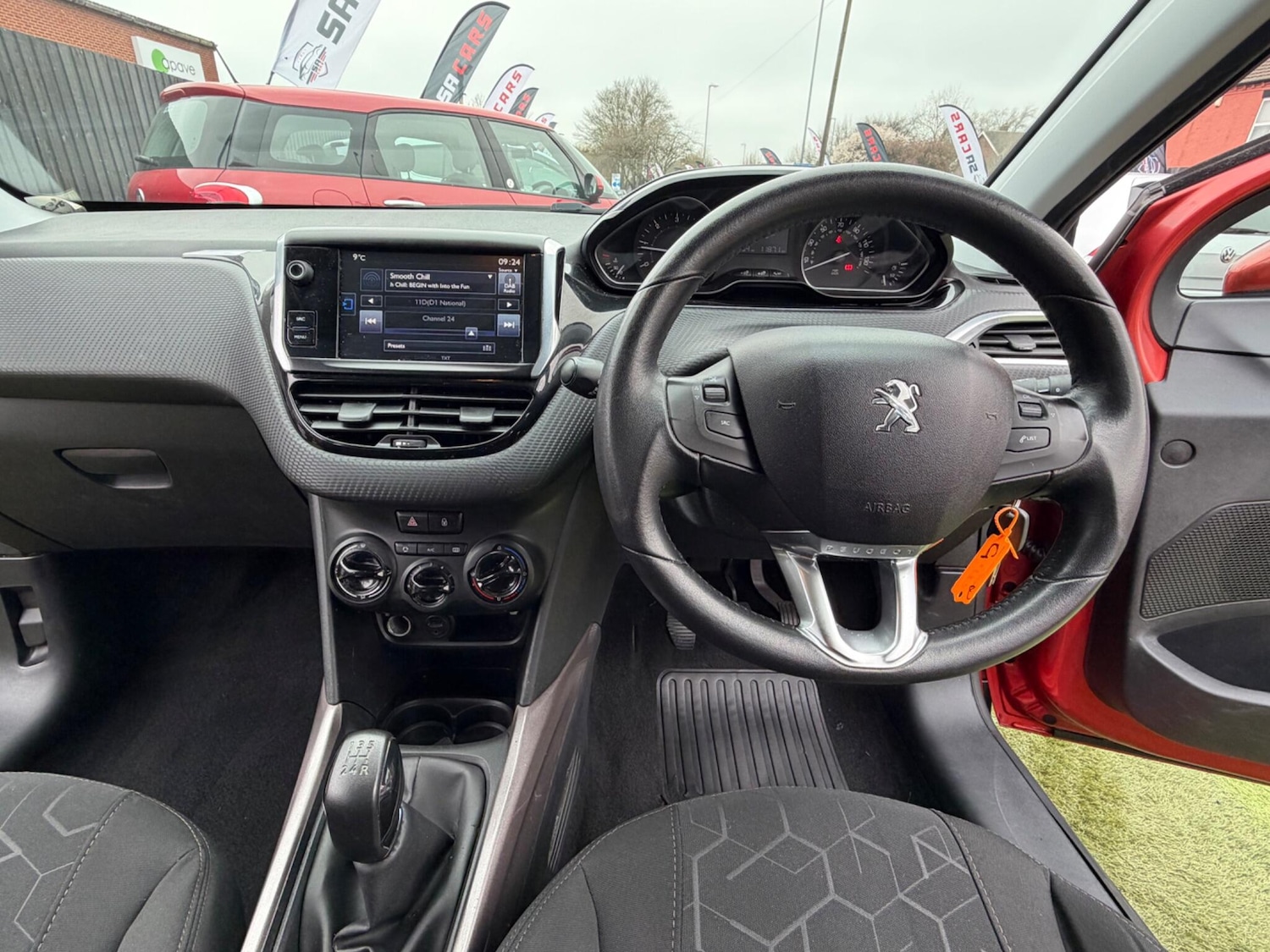 Used Peugeot 2008 2015 for sale - 77982629: Photo 38