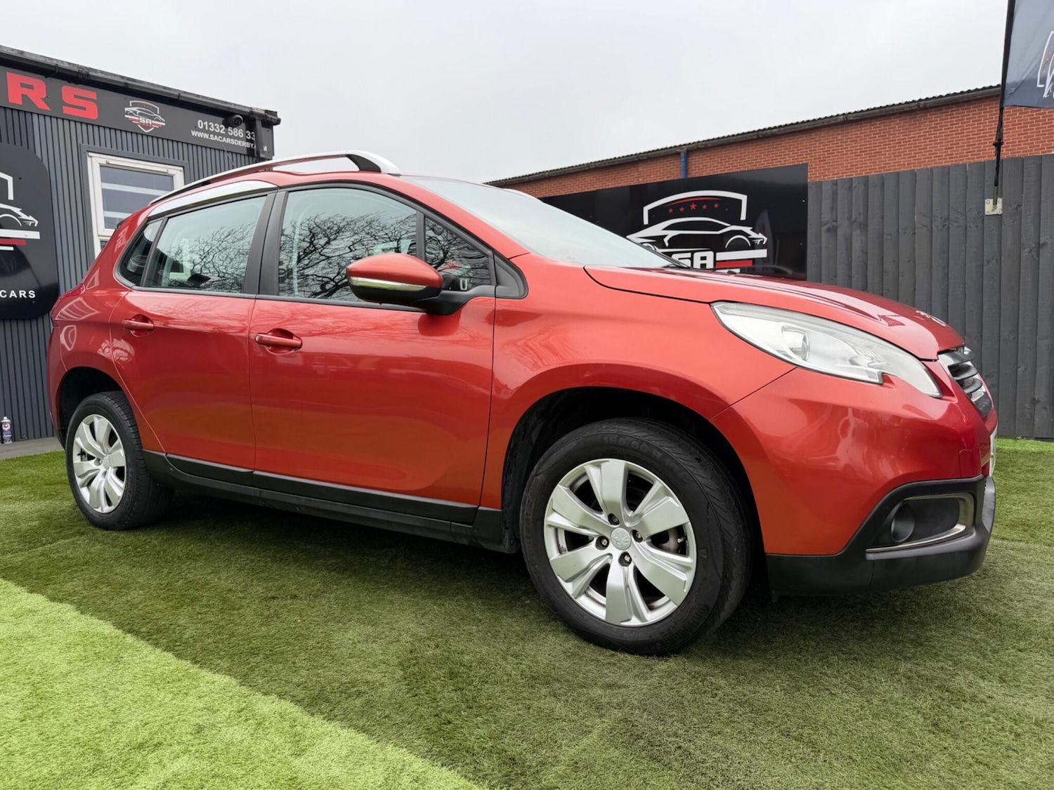 Used Peugeot 2008 2015 for sale - 77982629: Photo 9