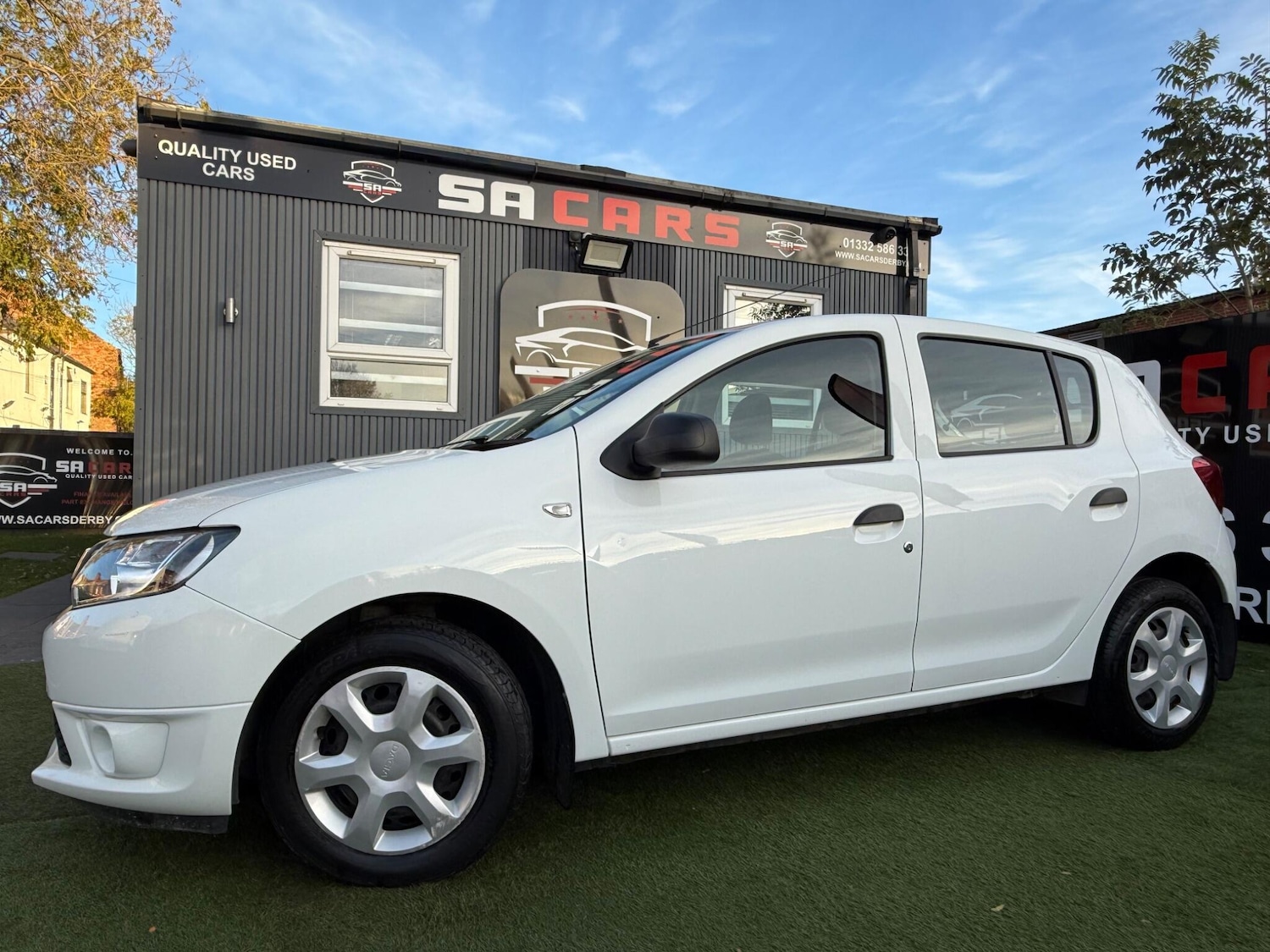Used Dacia Sandero 2016 for sale - 76703602: Photo 10