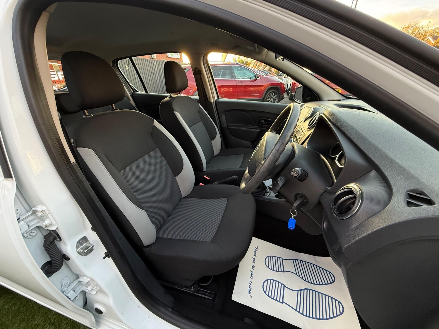 Used Dacia Sandero 2016 for sale - 76703602: Photo 31