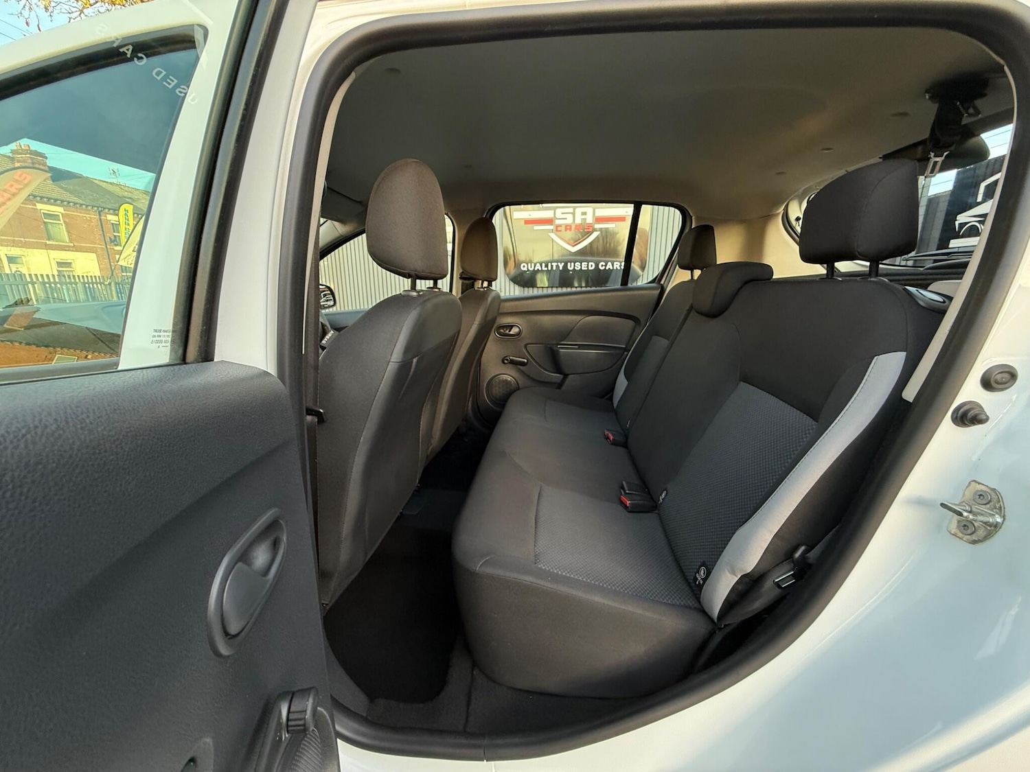 Used Dacia Sandero 2016 for sale - 76703602: Photo 36