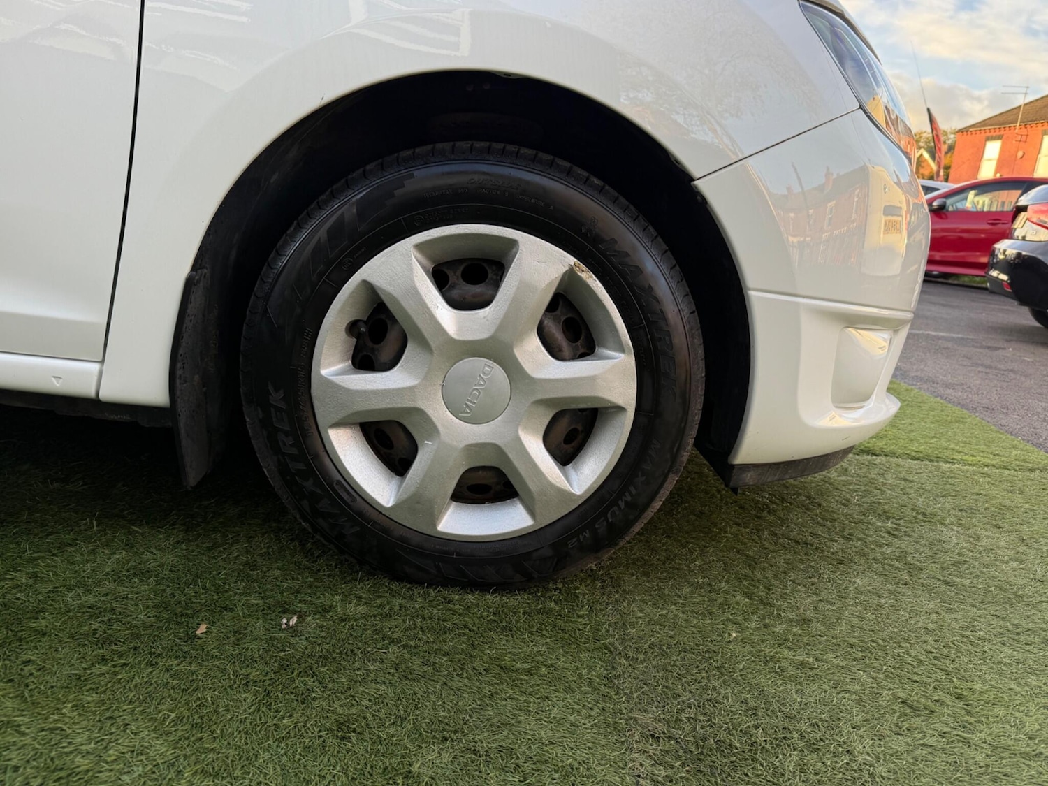 Used Dacia Sandero 2016 for sale - 76703602: Photo 44