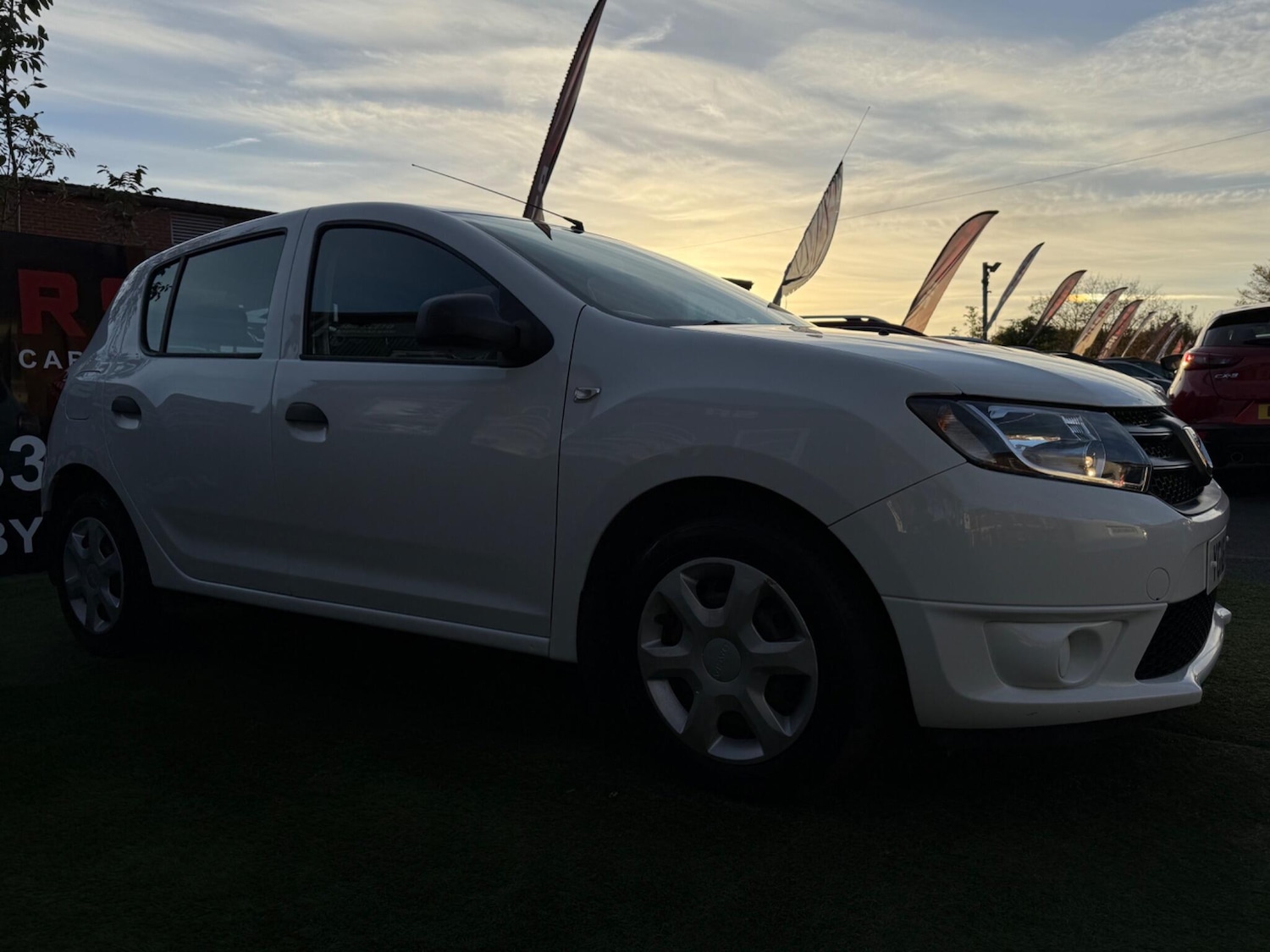 Used Dacia Sandero 2016 for sale - 76703602: Photo 9