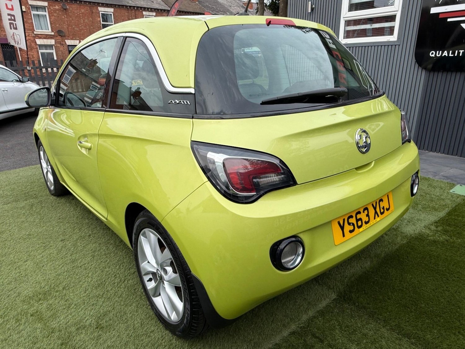 Vehicle 19