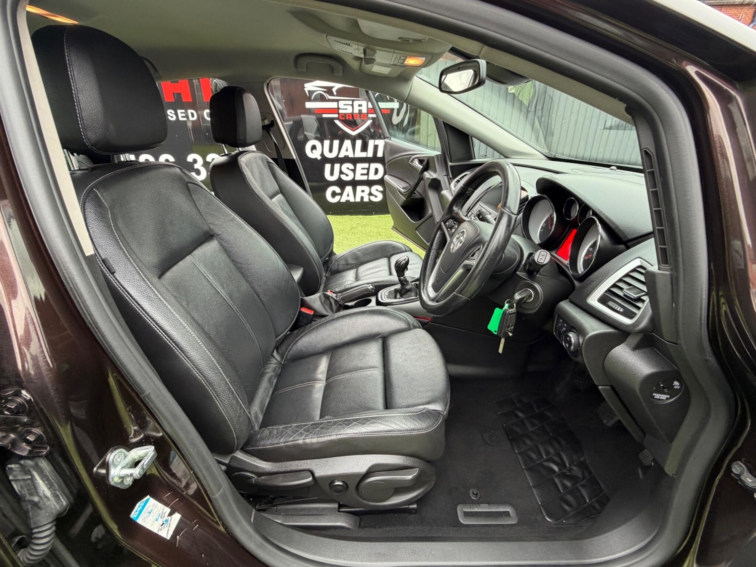 Used Vauxhall Astra 2015 for sale - 78100826: Photo 26