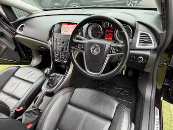 Used Vauxhall Astra 2015 for sale - 78100826: Photo