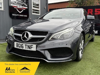 Used Mercedes-Benz E Class 2016 for sale - 76976792: Photo