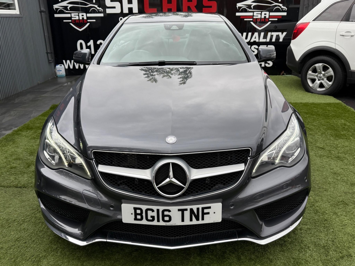 Used Mercedes-Benz E Class 2016 for sale - 76976792: Photo 3