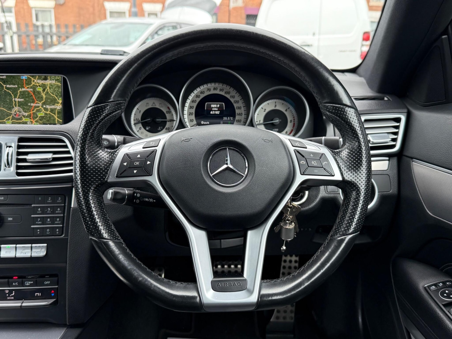 Used Mercedes-Benz E Class 2016 for sale - 76976792: Photo 47