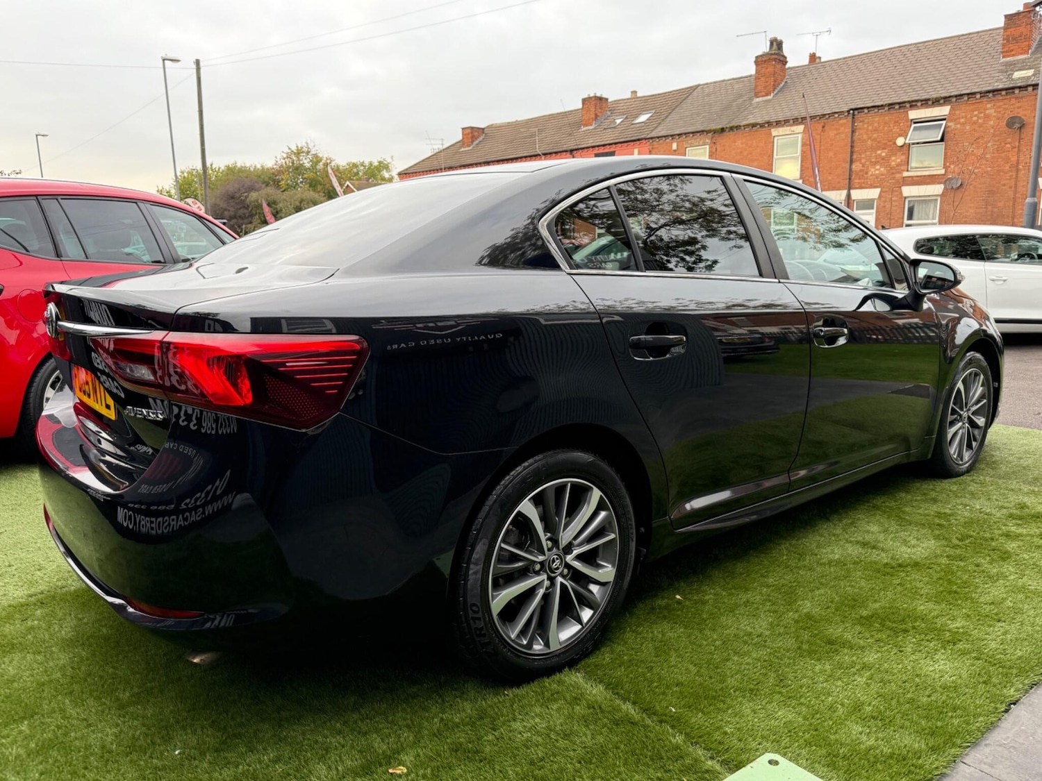 Used Toyota Avensis 2015 for sale - 76701849: Photo 12