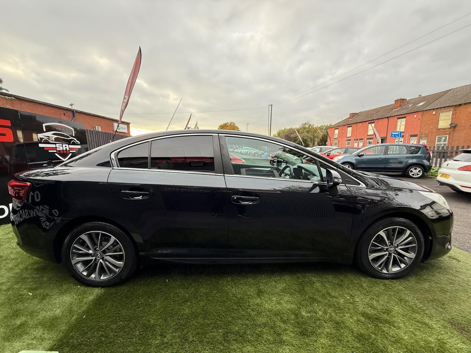Used Toyota Avensis 2015 for sale - 76701849: Photo 13