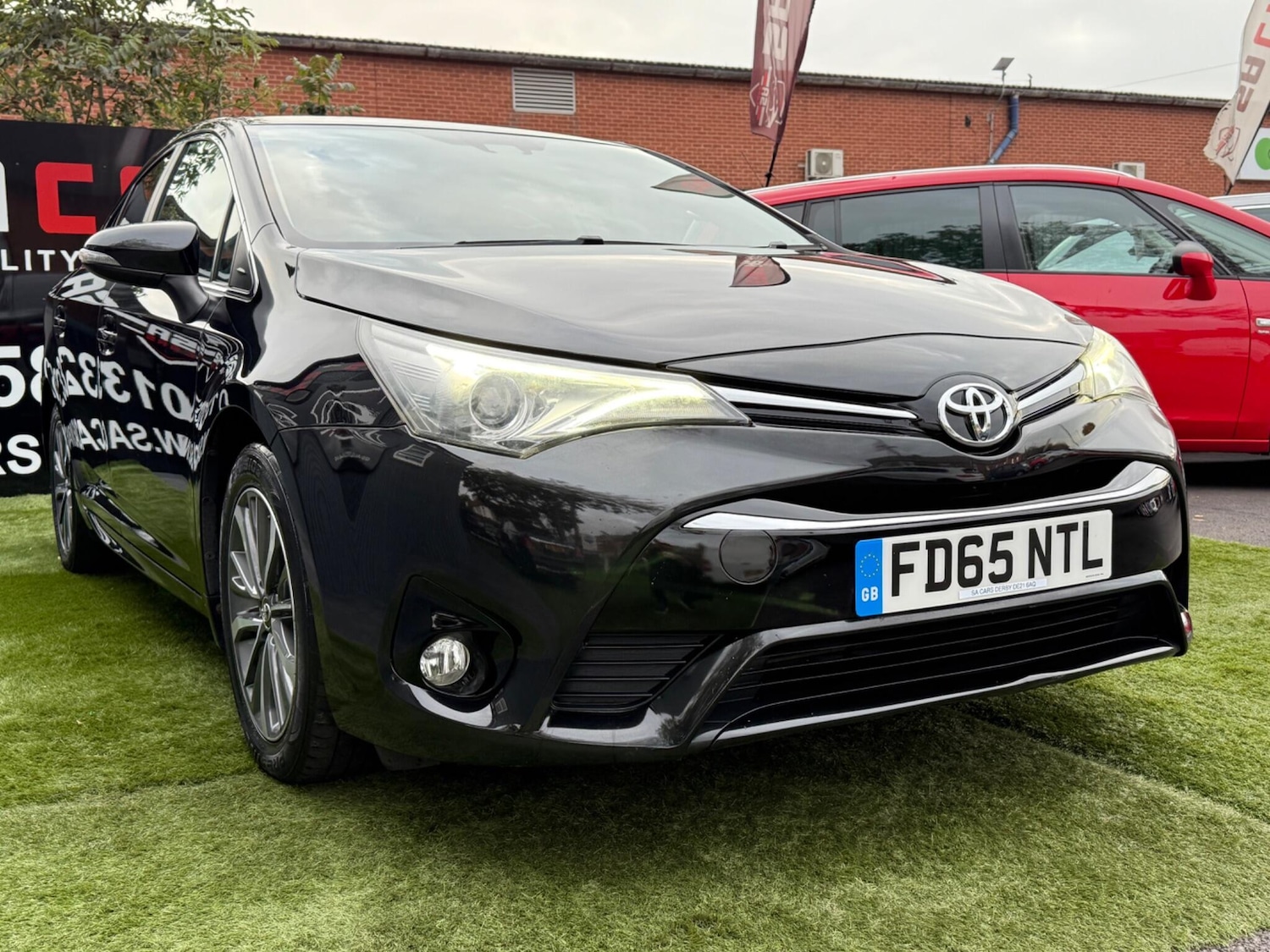 Used Toyota Avensis 2015 for sale - 76701849: Photo 15