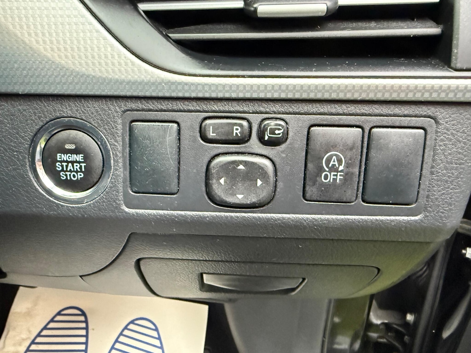 Used Toyota Avensis 2015 for sale - 76701849: Photo 47