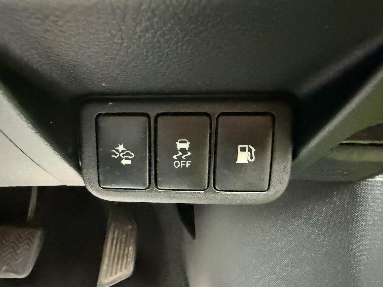 Used Toyota Avensis 2015 for sale - 76701849: Photo 49