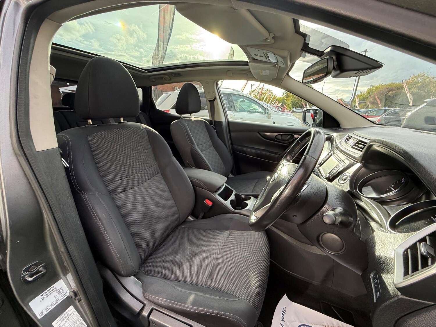 Used Nissan Qashqai 2015 for sale - 75858095: Photo 44