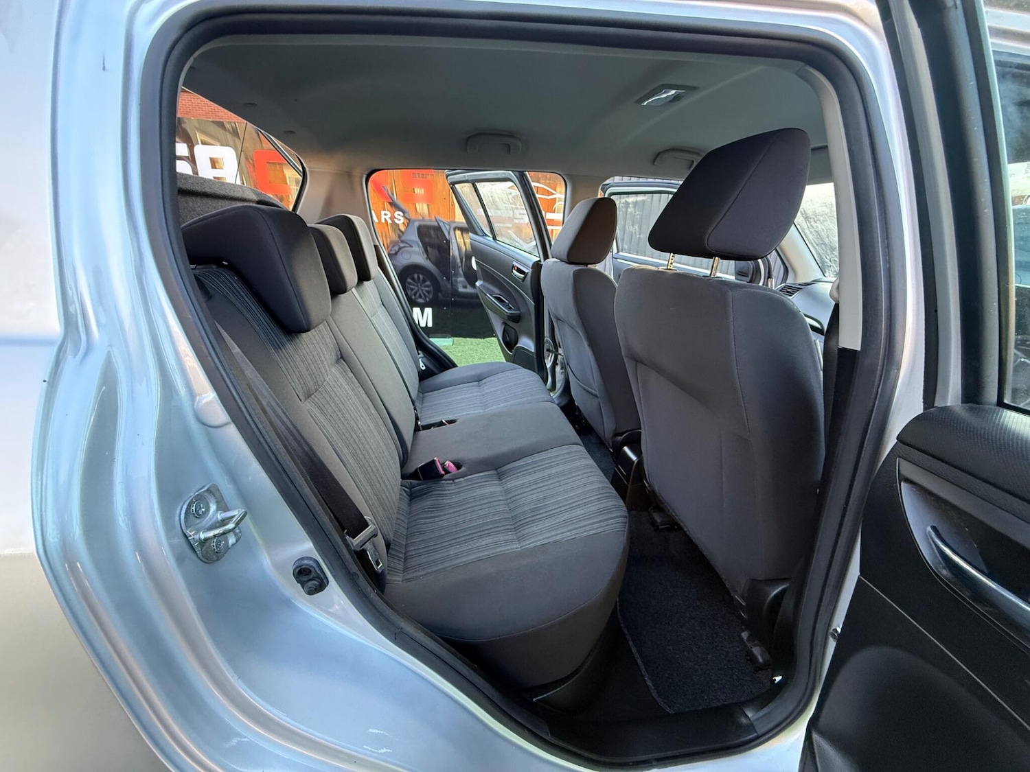 Used Suzuki Swift for sale - 77315125: Photo 33