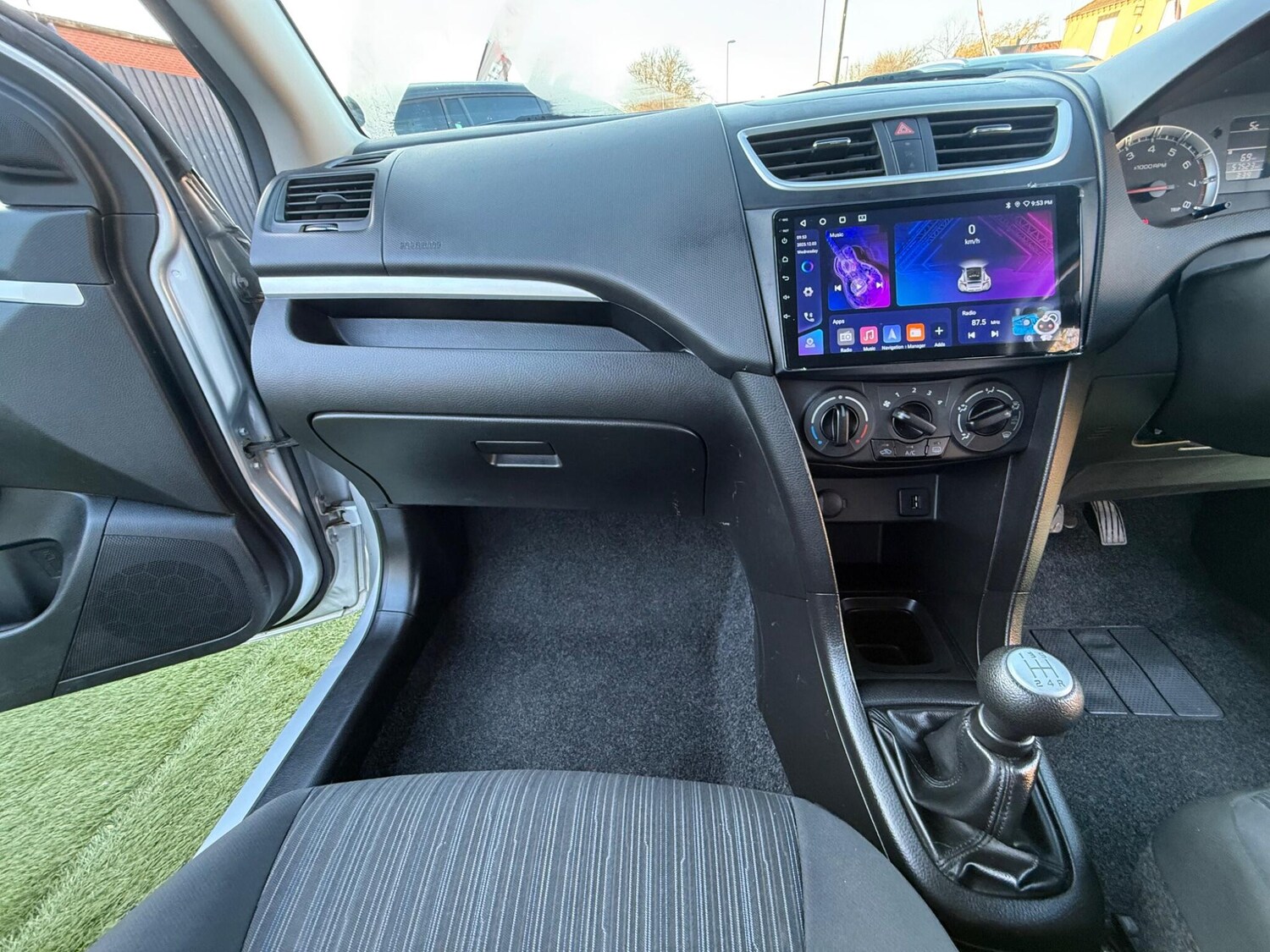 Used Suzuki Swift for sale - 77315125: Photo 39