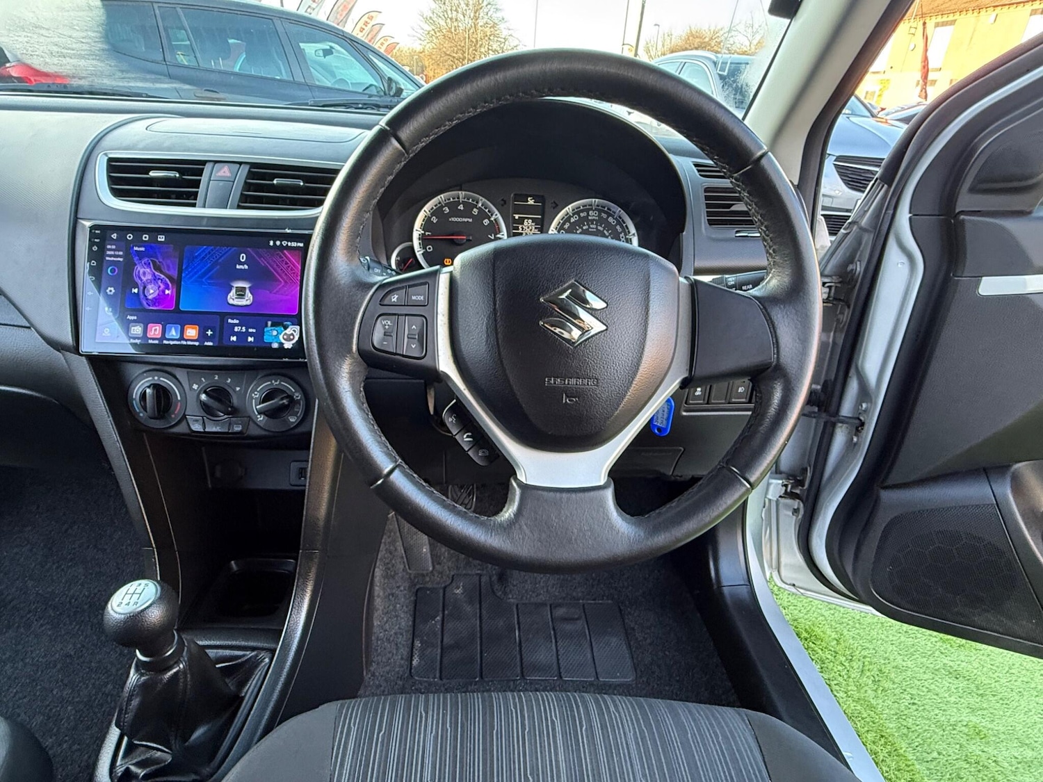 Used Suzuki Swift for sale - 77315125: Photo 40