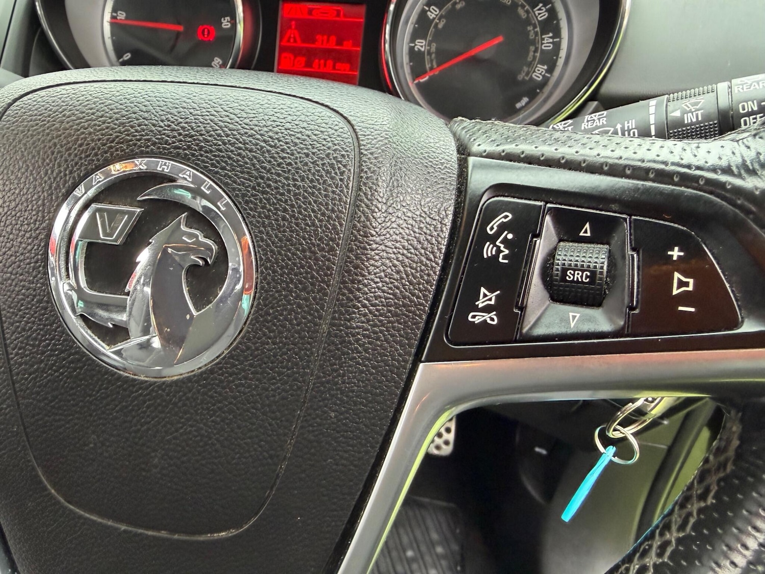 Used Vauxhall Zafira 2015 for sale - 77799221: Photo 21