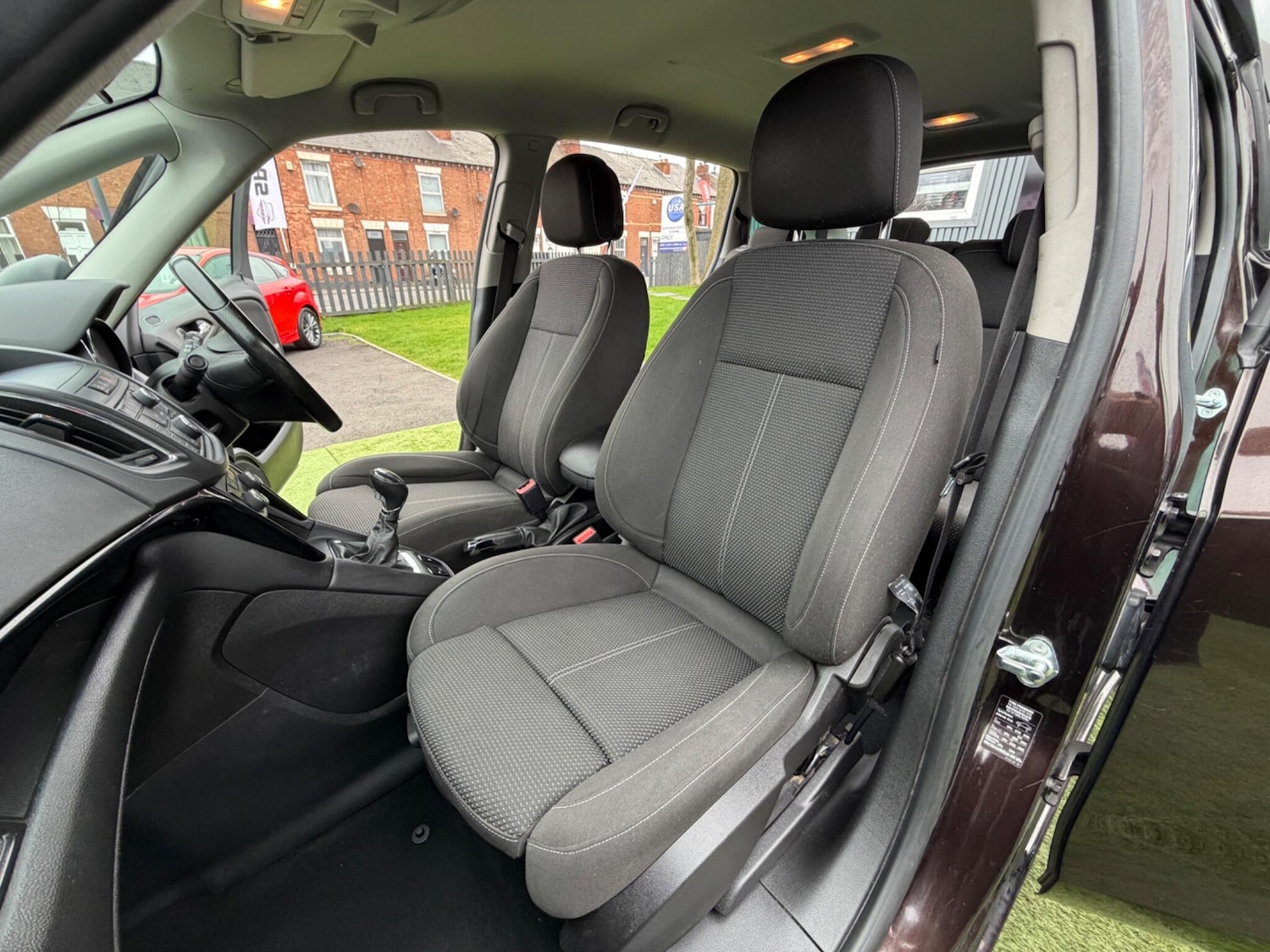 Used Vauxhall Zafira 2015 for sale - 77799221: Photo 31