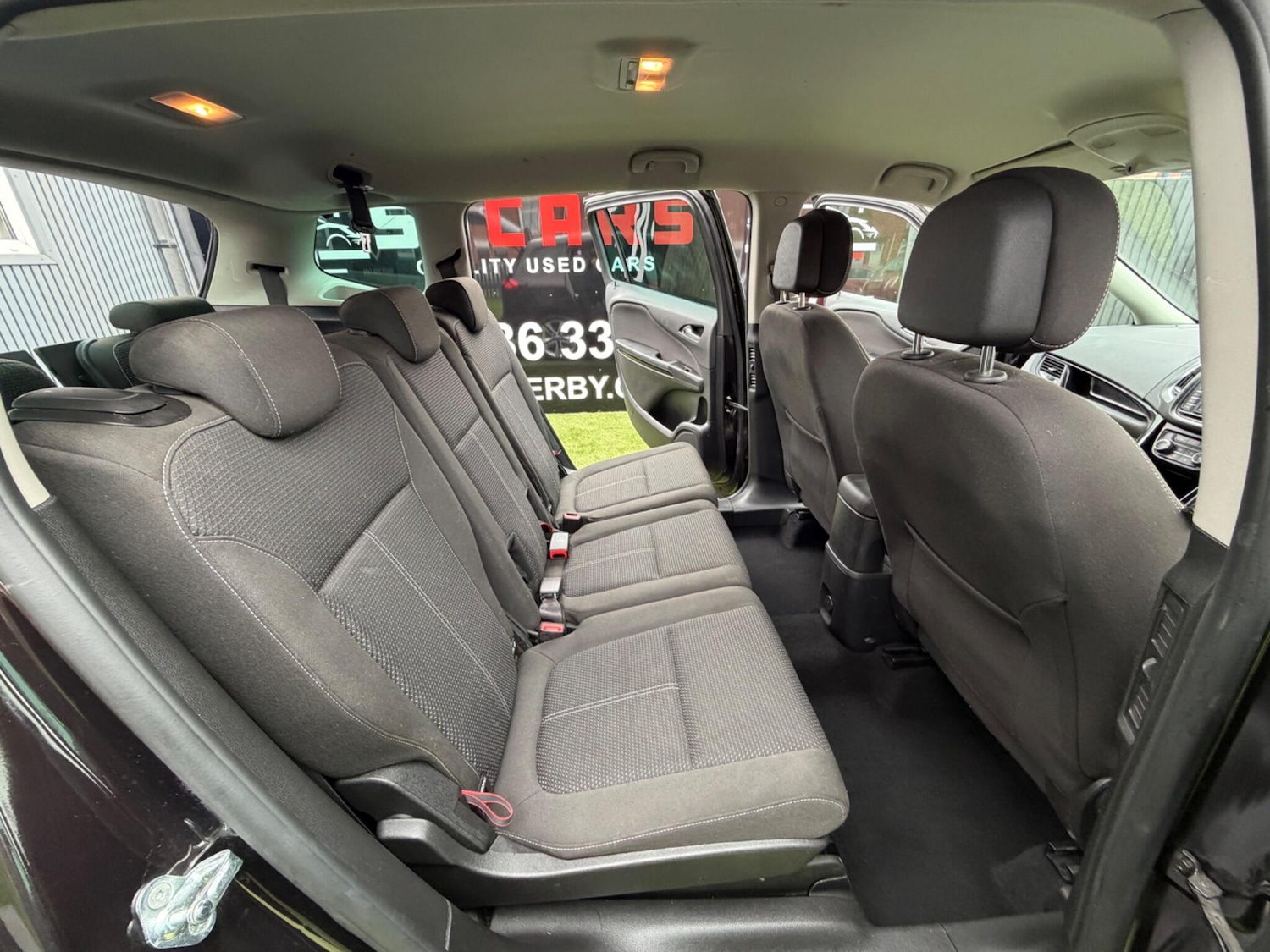 Used Vauxhall Zafira 2015 for sale - 77799221: Photo 34