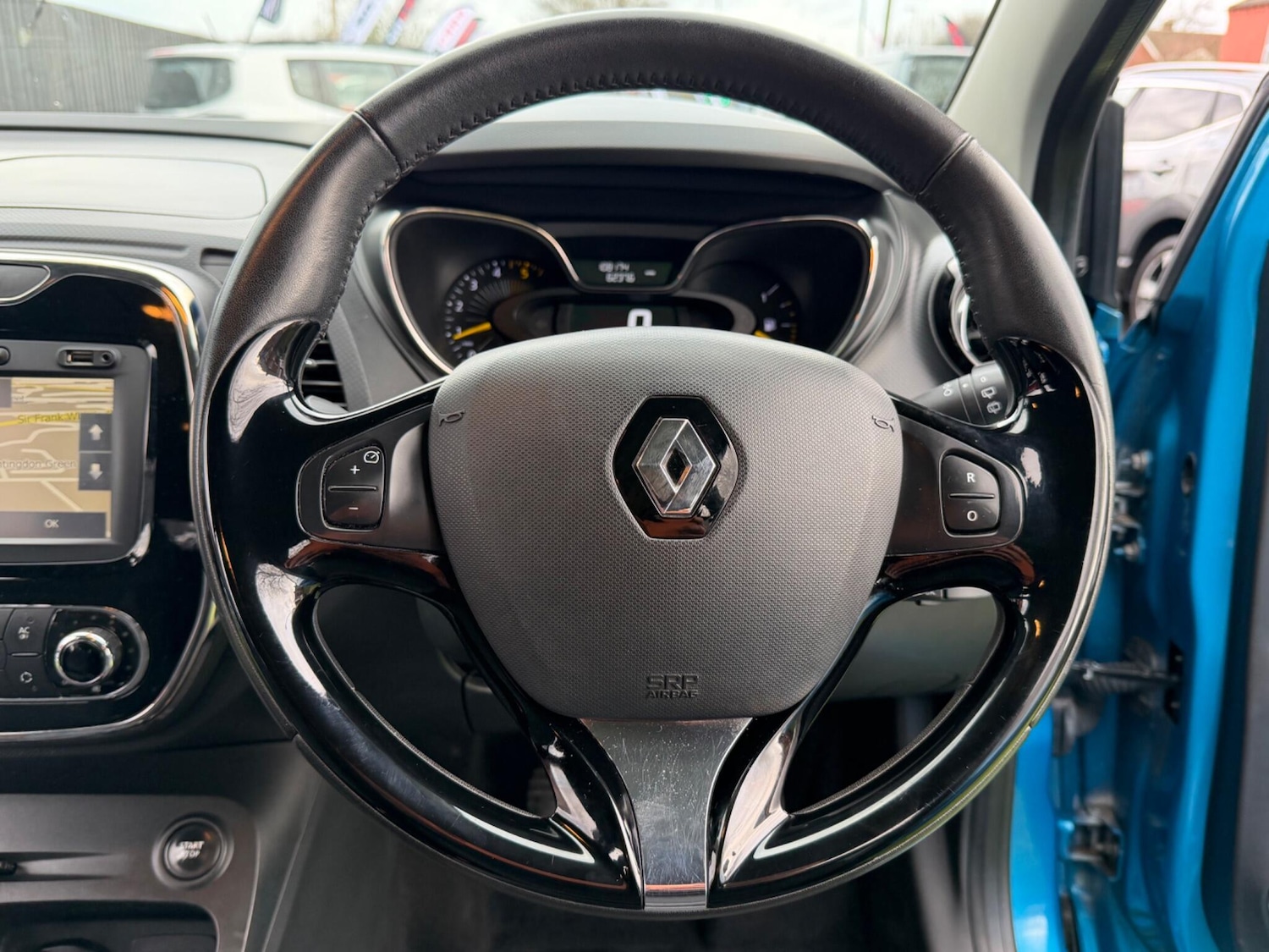 Used Renault Captur 2014 for sale - 77396488: Photo 17