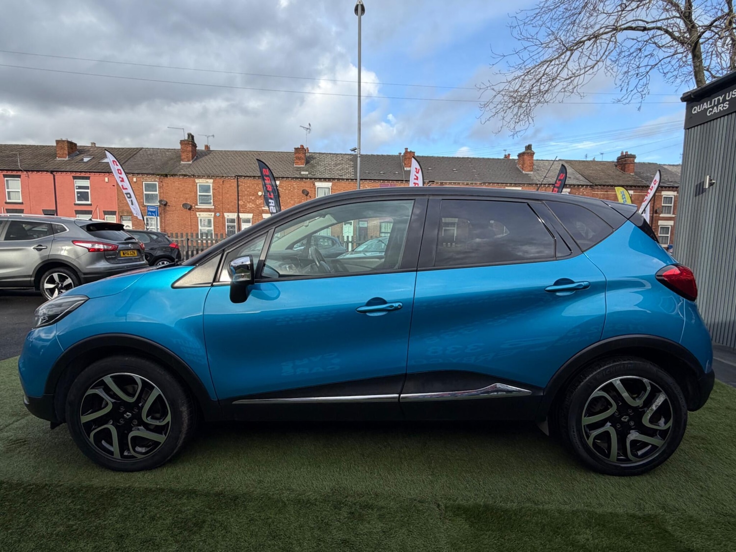 Used Renault Captur 2014 for sale - 77396488: Photo 8