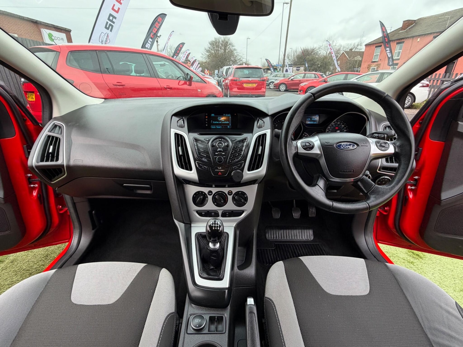 Used Ford Focus for sale - 77599058: Photo 2