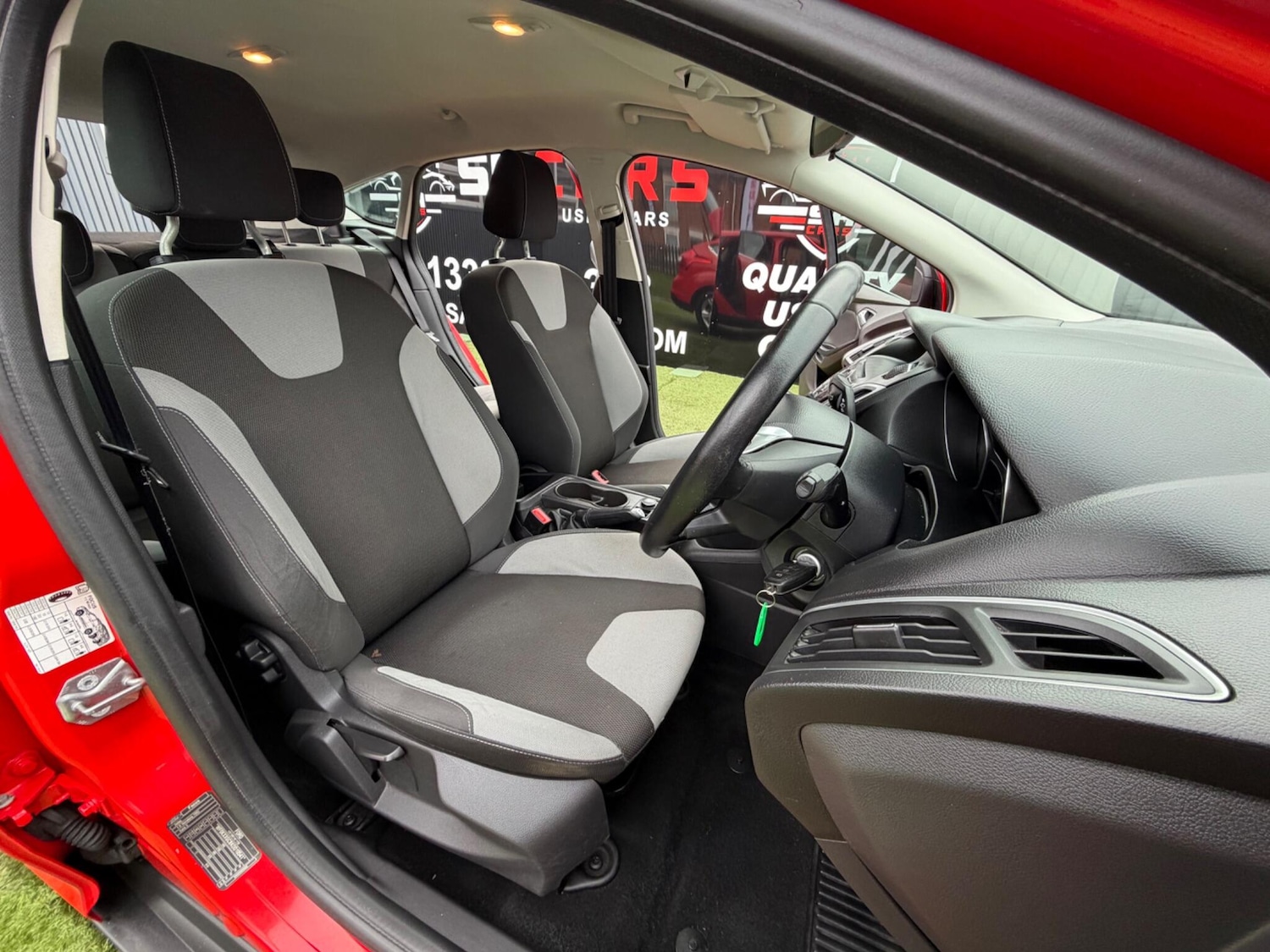 Used Ford Focus for sale - 77599058: Photo 29