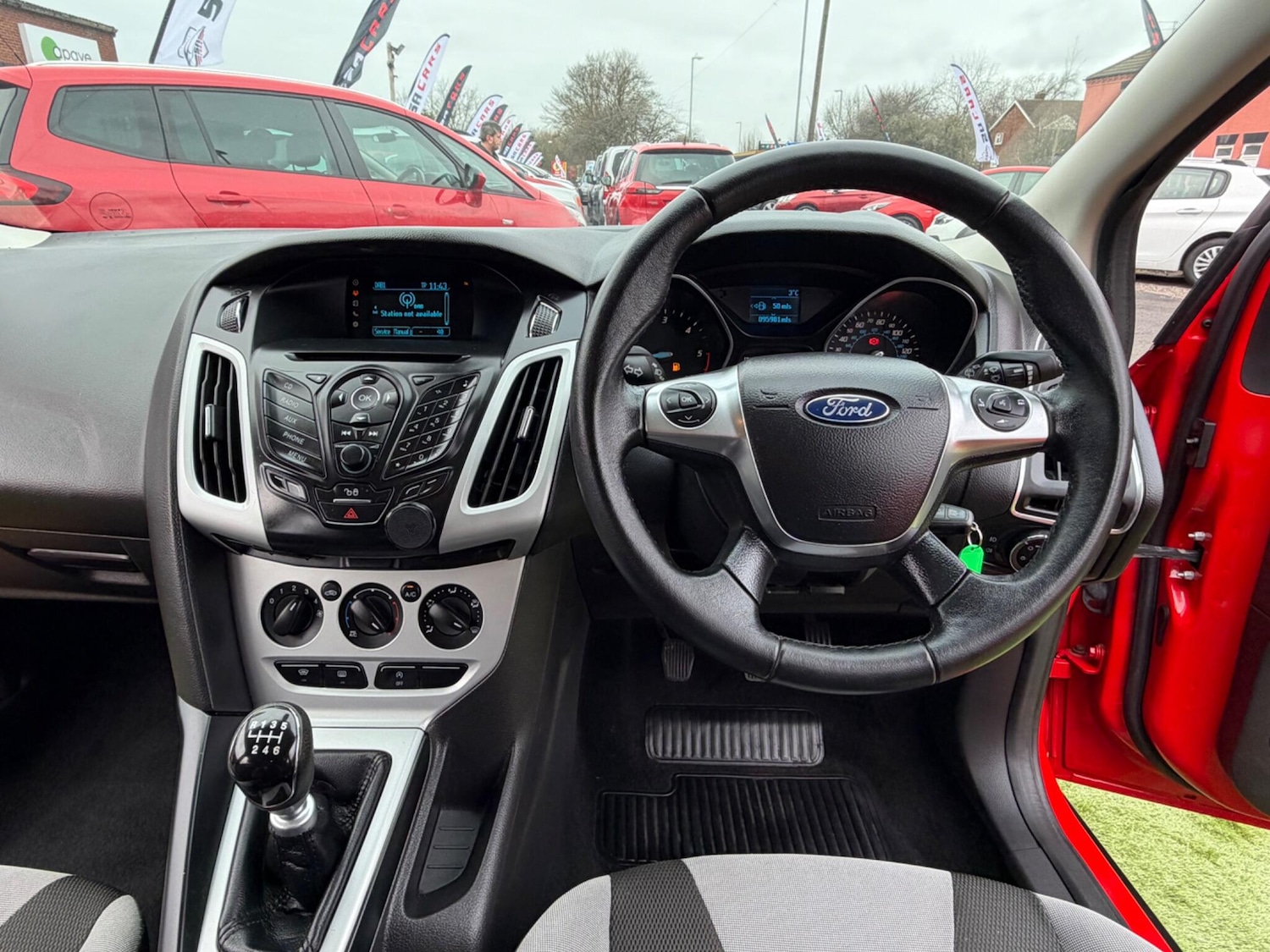 Used Ford Focus for sale - 77599058: Photo 40