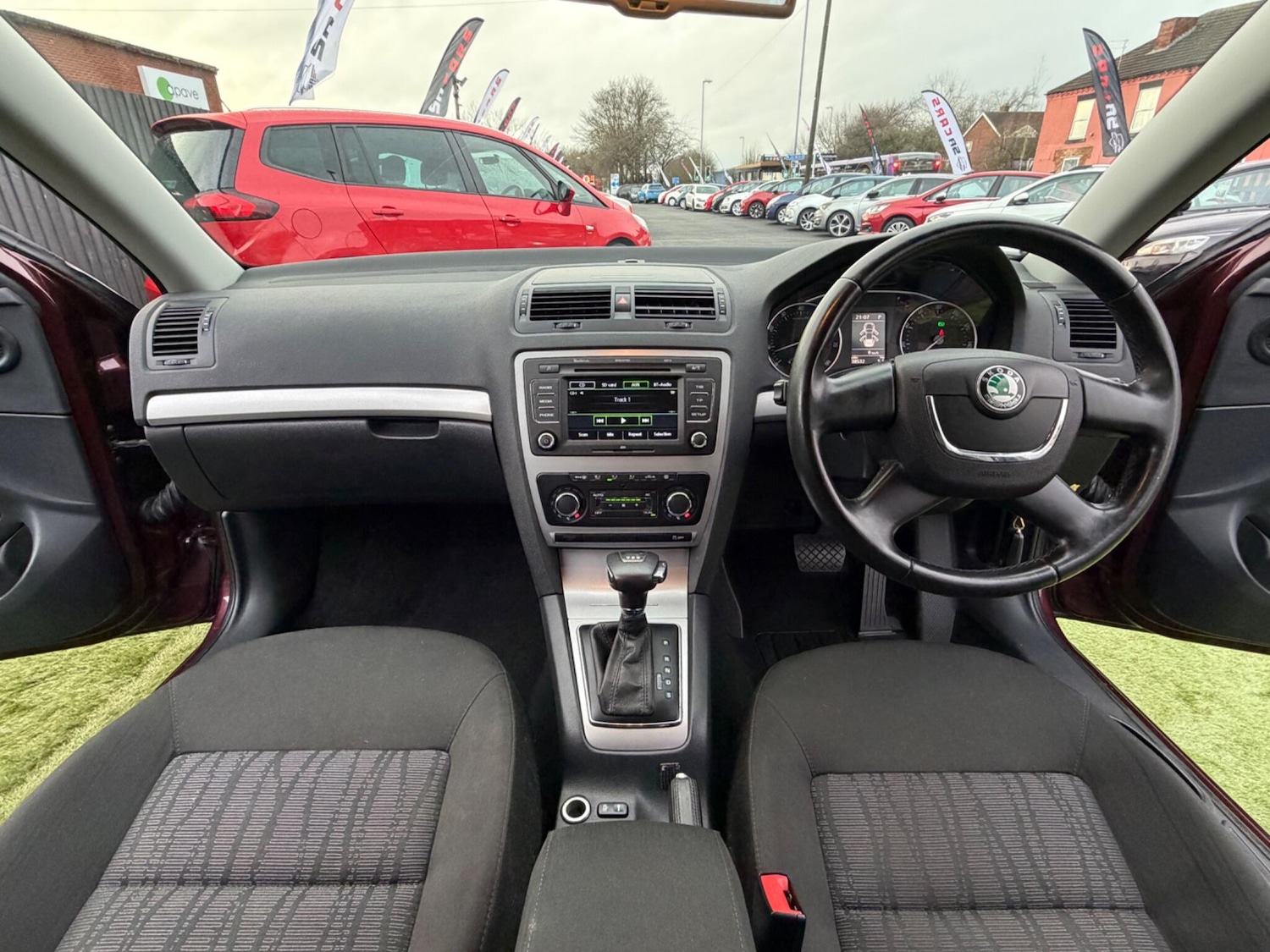 Used Skoda Octavia 2011 for sale - 77479267: Photo 2