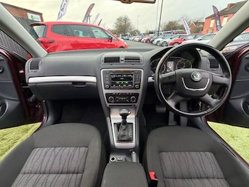 Used Skoda Octavia 2011 for sale - 77479267: Photo