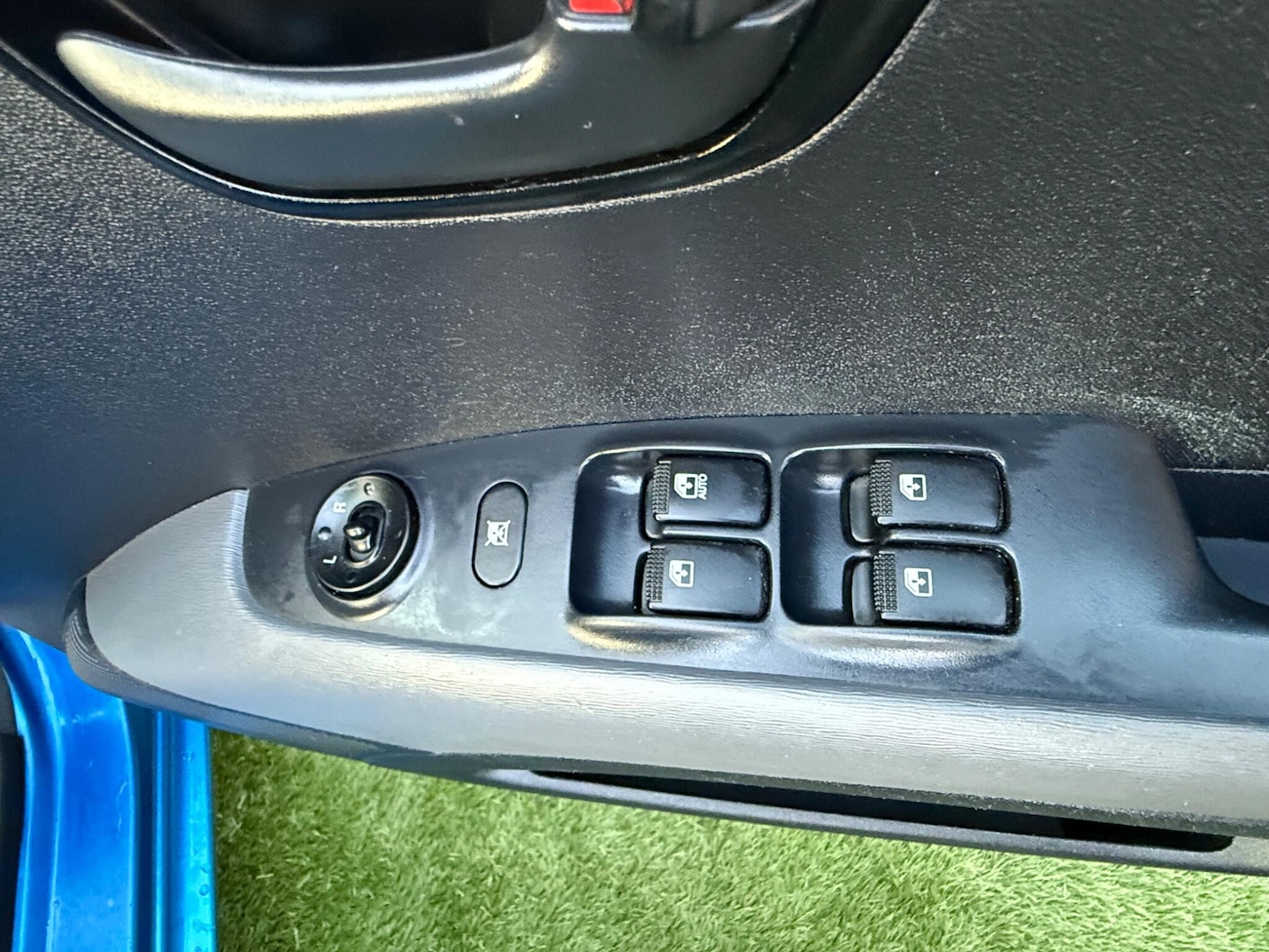 Used Hyundai i10 2011 for sale - 76703611: Photo 22