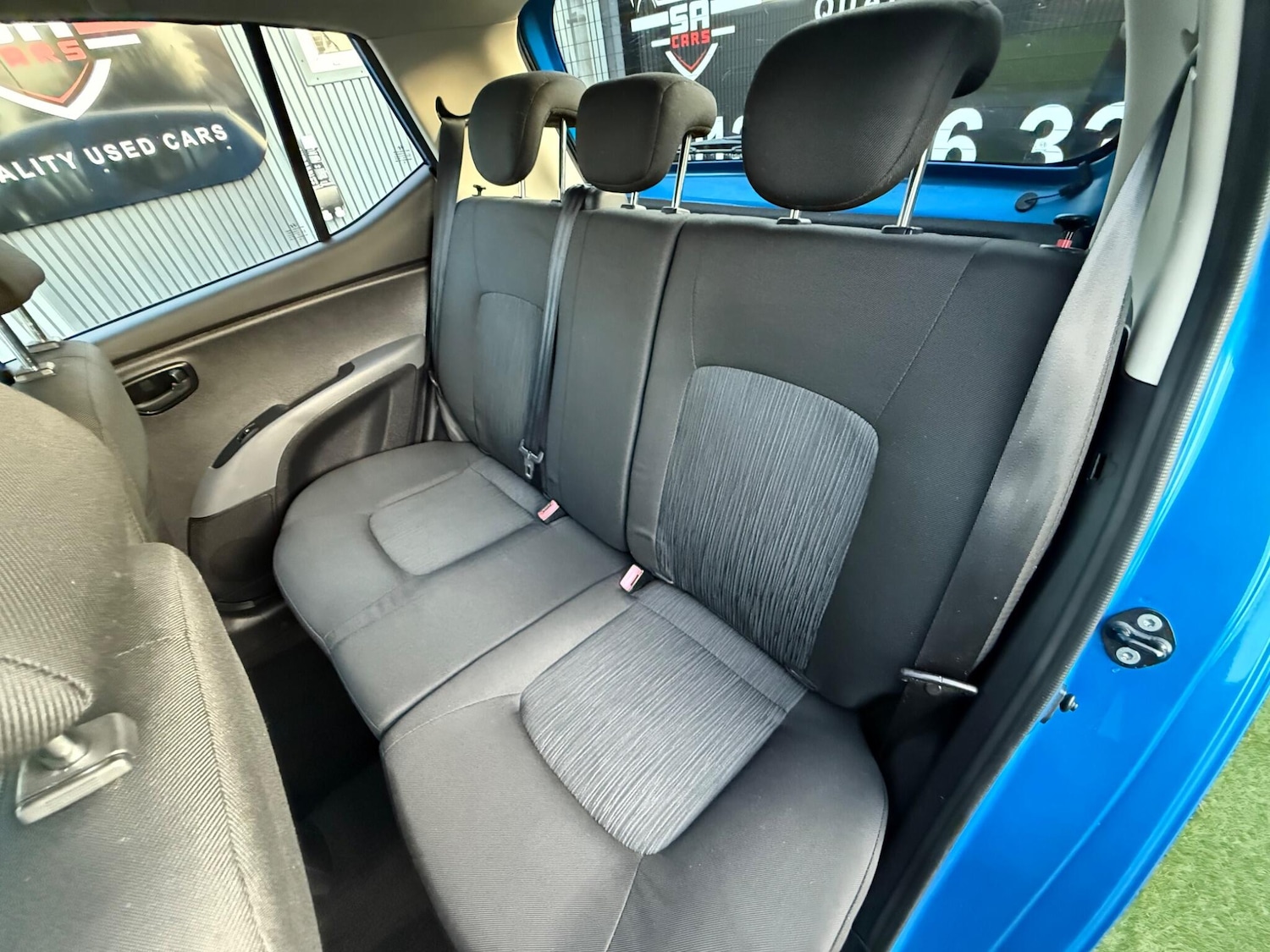 Used Hyundai i10 2011 for sale - 76703611: Photo 38