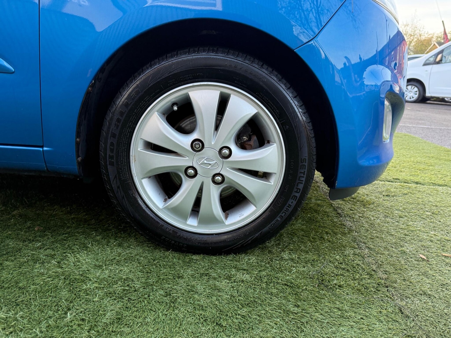 Used Hyundai i10 2011 for sale - 76703611: Photo 45